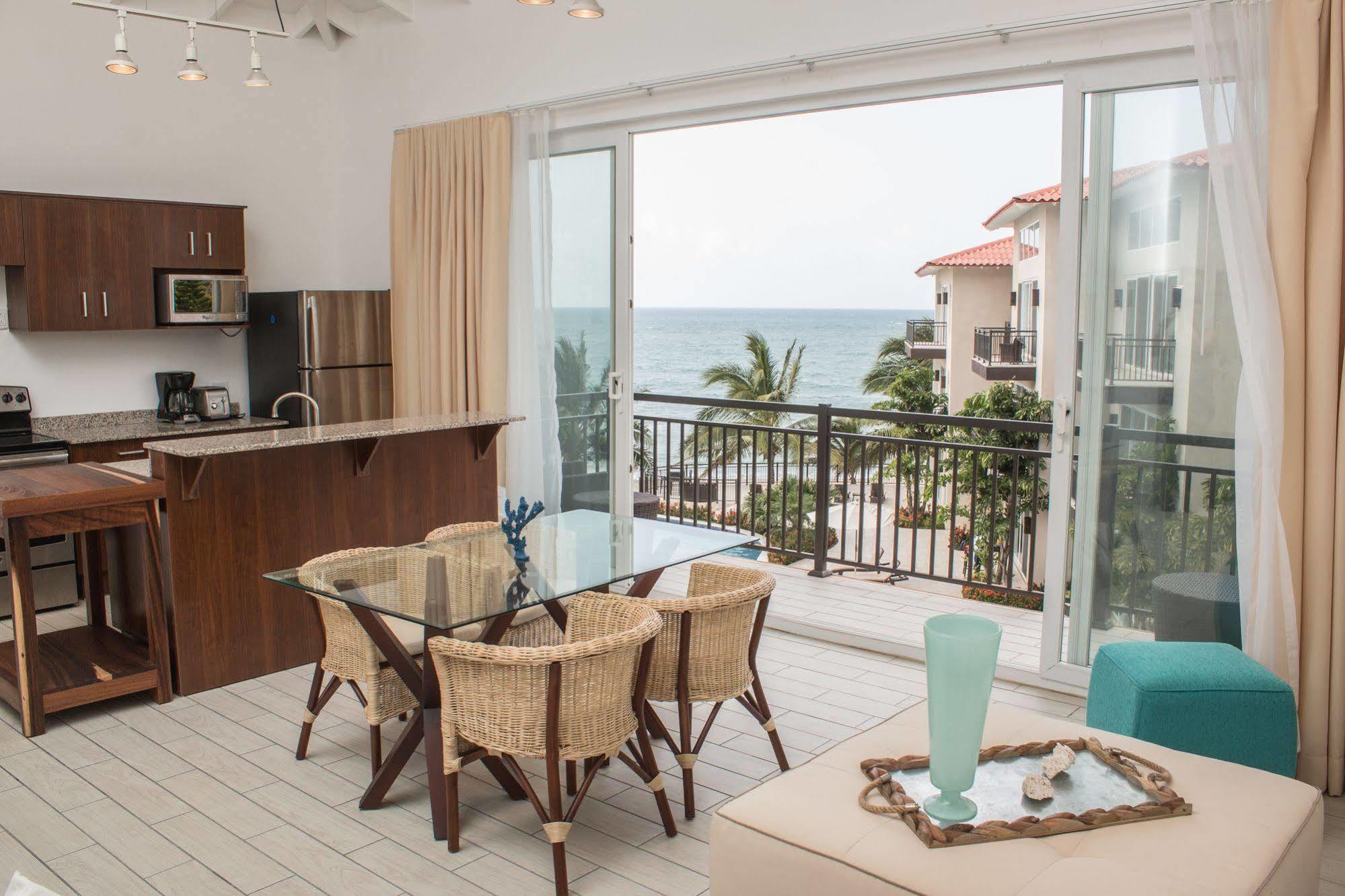 Playa Escondida Beach Club Tela Ngoại thất bức ảnh