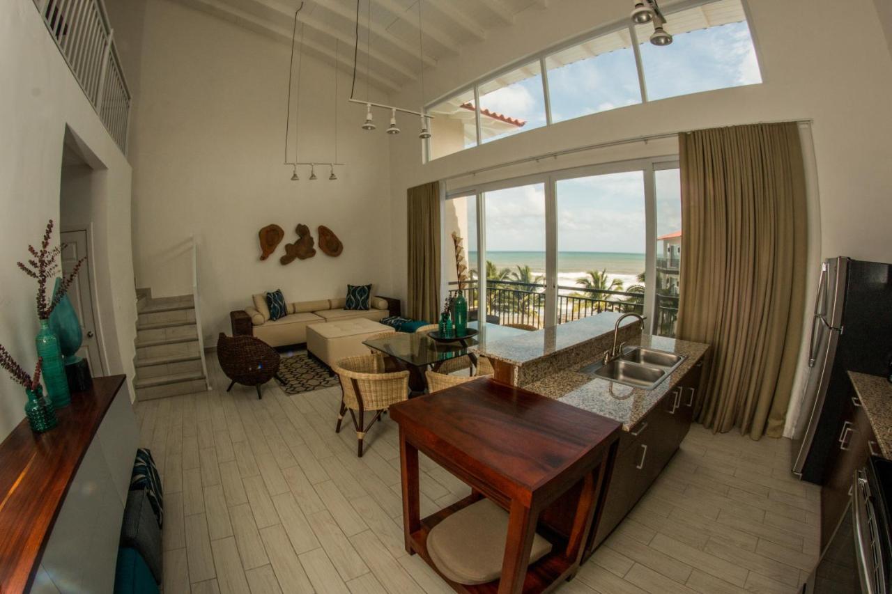 Playa Escondida Beach Club Tela Ngoại thất bức ảnh
